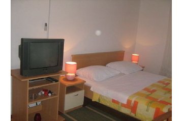 Kroatija Privát Tribunj, Eksterjeras